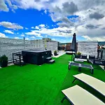 Thome Vlaicu170 Jacuzzi Apartamento *