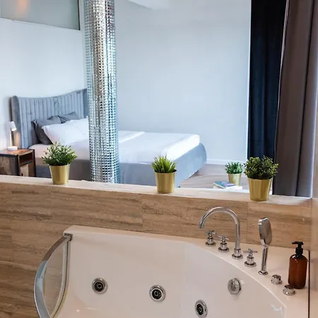 Thome Vlaicu170 Jacuzzi