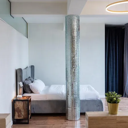 Thome Vlaicu170 Jacuzzi Apartment