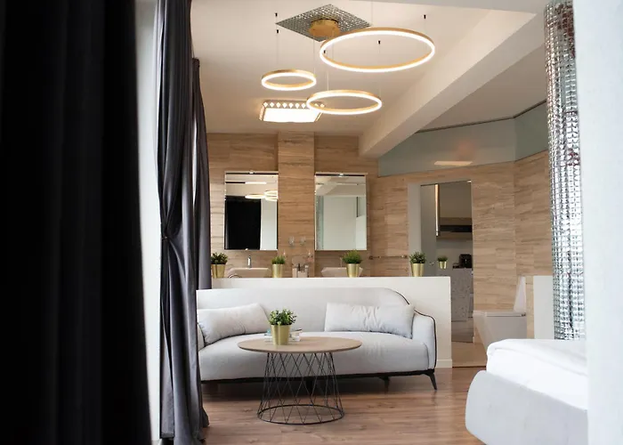 Thome Vlaicu170 Jacuzzi Apartamento